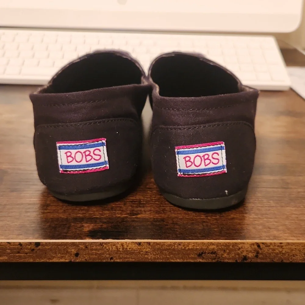 Flats - Picture 5 of 5